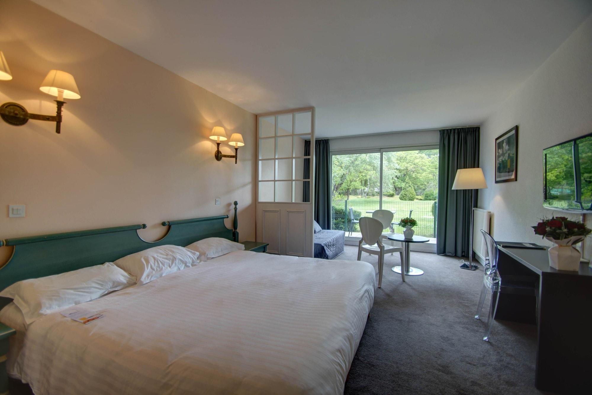 Du Parc 3*